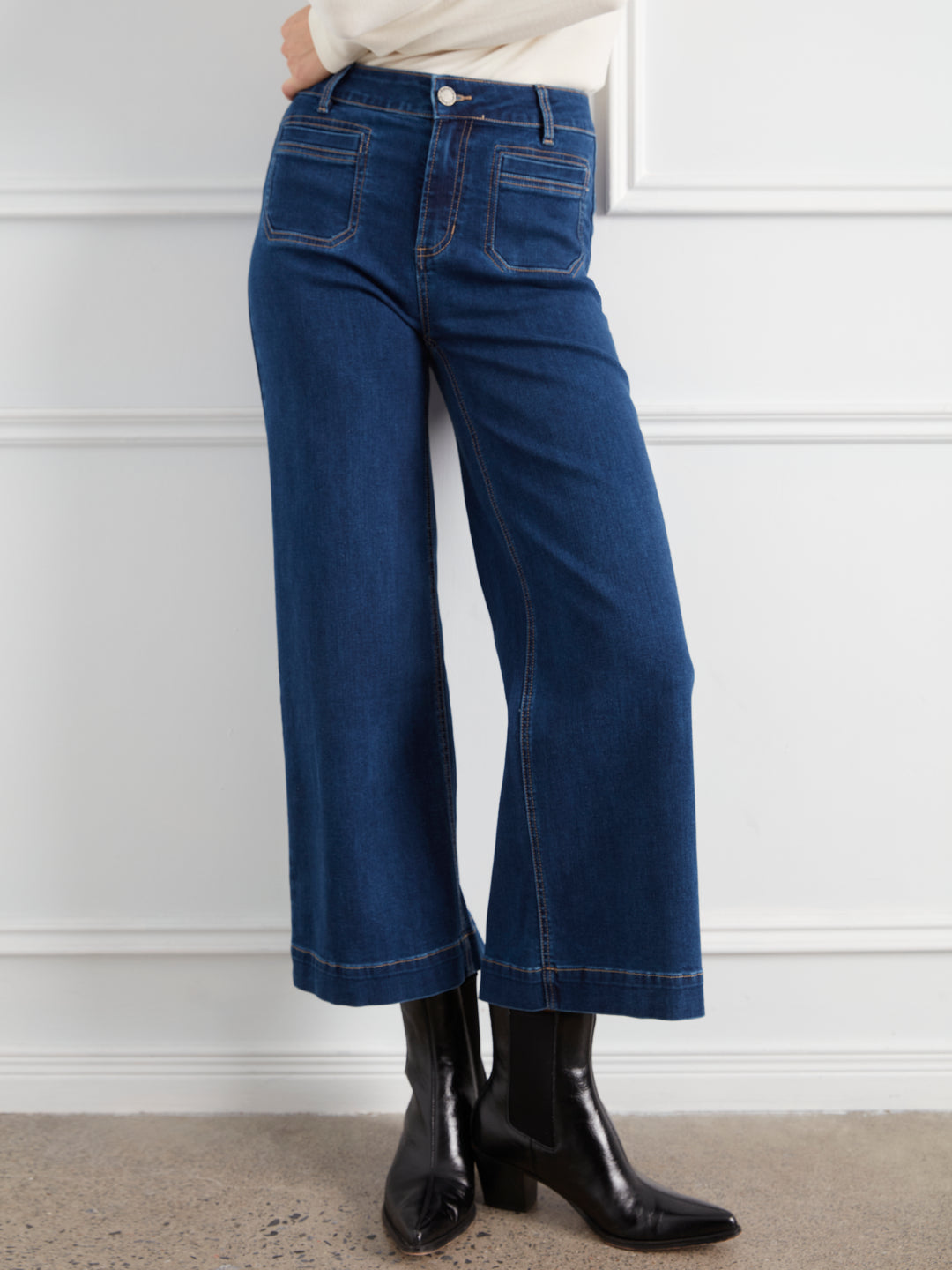 Cropped Insert Pocket Wide Leg Stretch Denim Pants