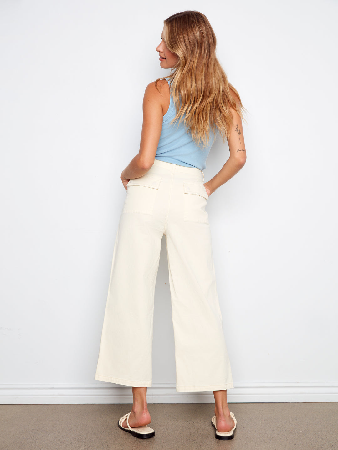 Smooth Twill Straight Leg Pants With Patch Pockets