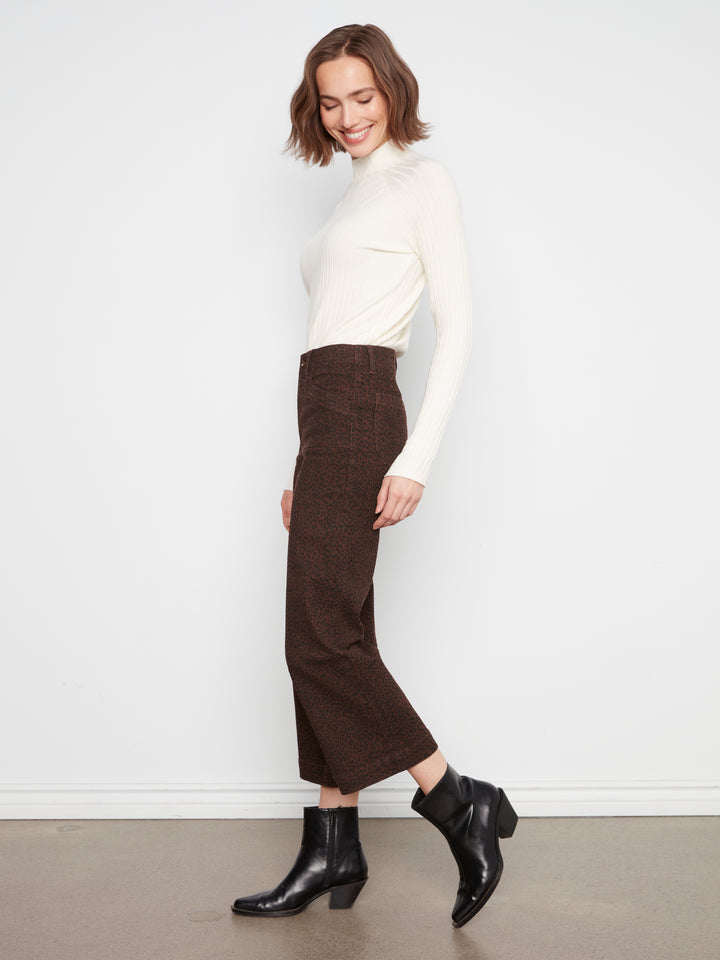 Printed Cropped Wide Leg Twill Pants With Patch Pockets