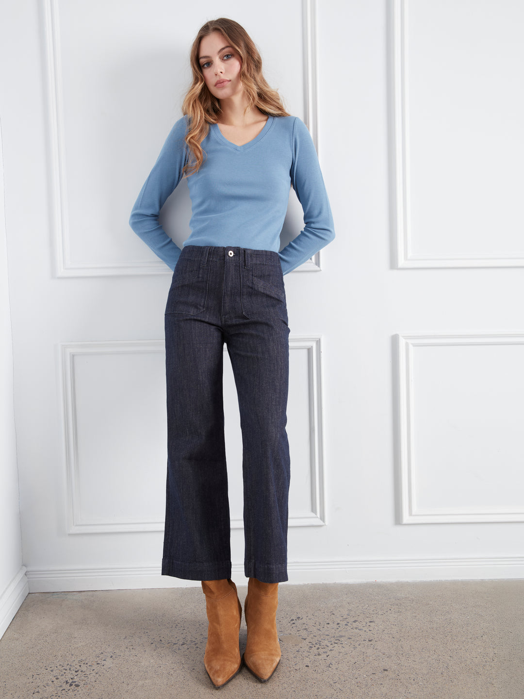 Cropped Wide Leg Stretch Denim Pants With Patch Pockets