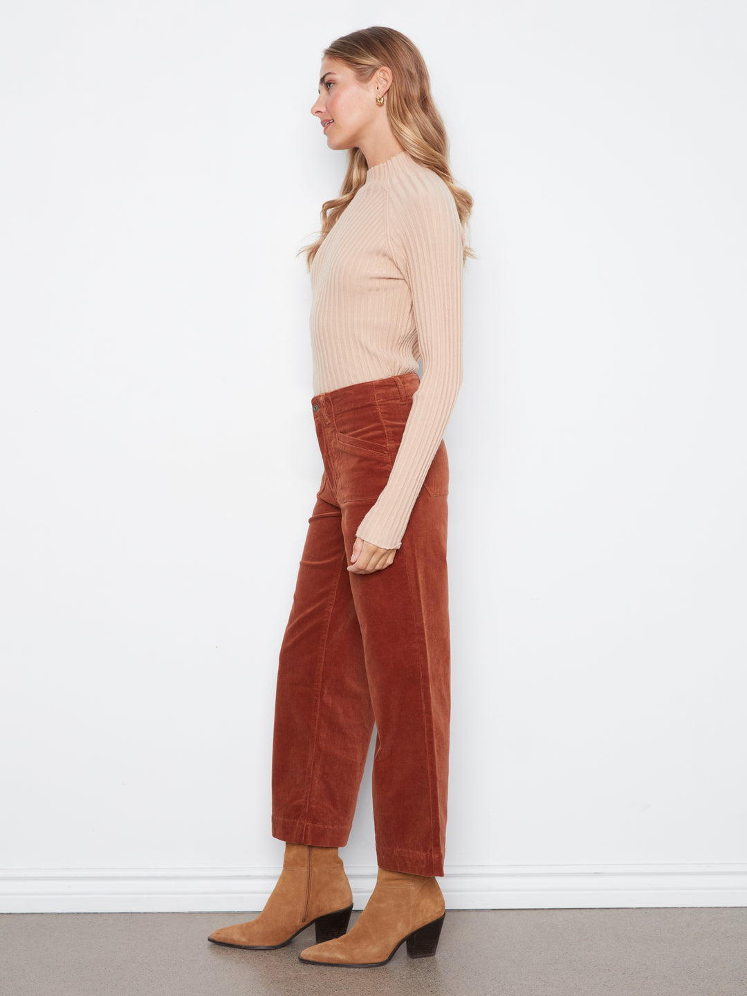 Cropped Wide Leg Corduroy Pants With Patch Pockets