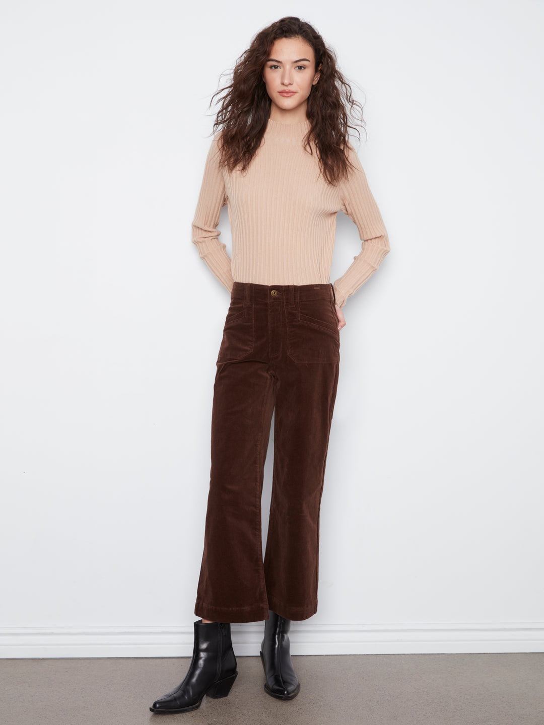 Cropped Wide Leg Corduroy Pants With Patch Pockets