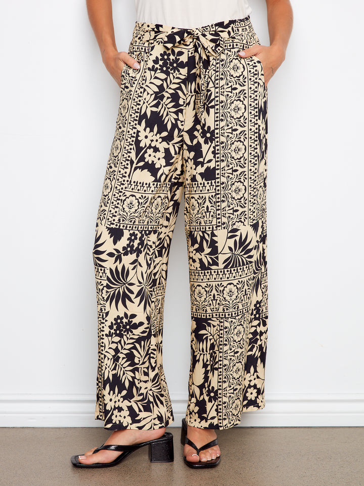 Printed Pant With Pockets And Self Belt Ties