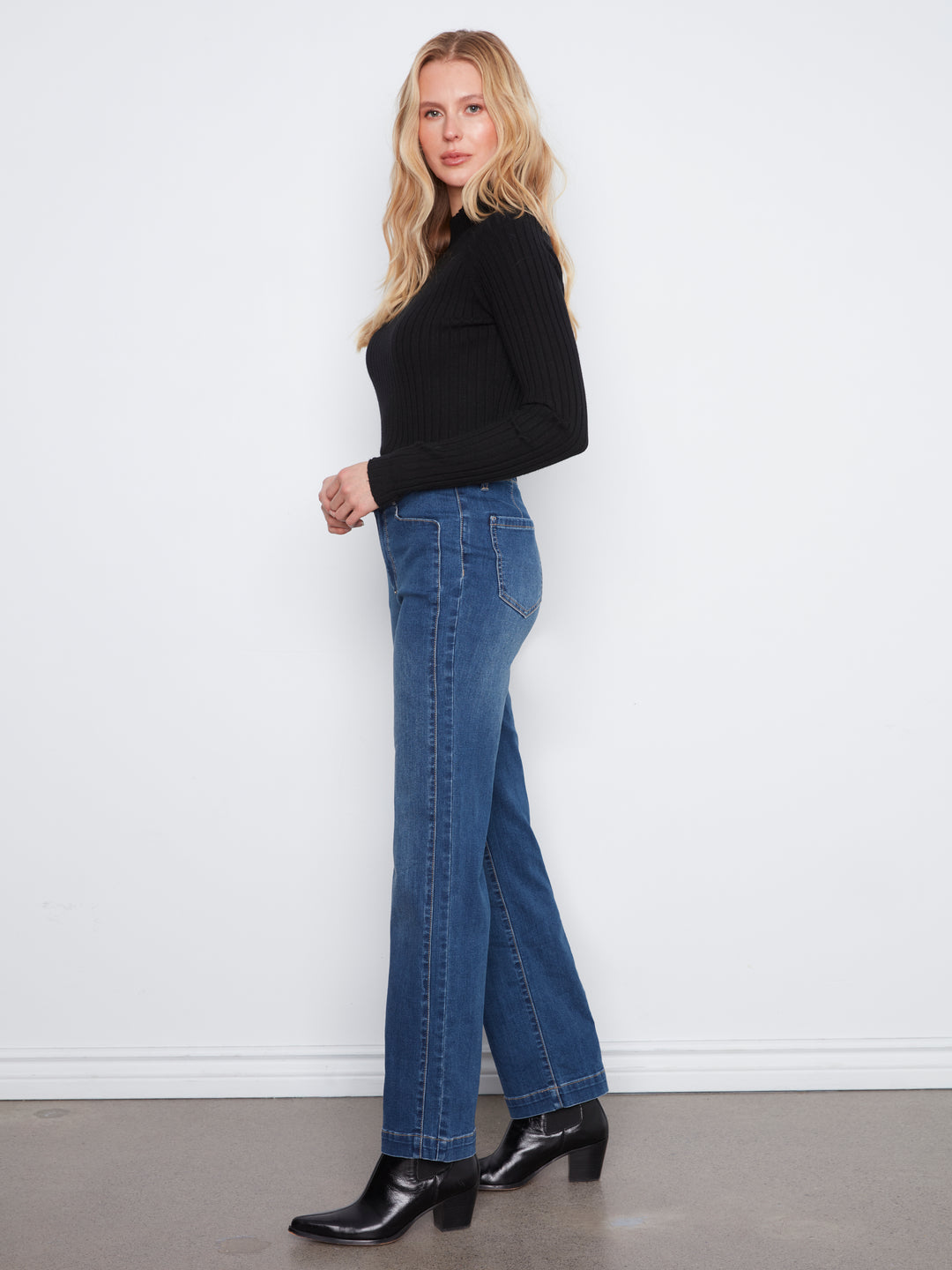 Straight Leg Jeans With Front Panel Pockets