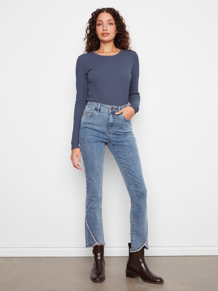 Slim Leg Front Tulip Pants With Studs