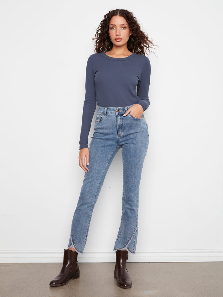Slim Leg Front Tulip Pants With Studs