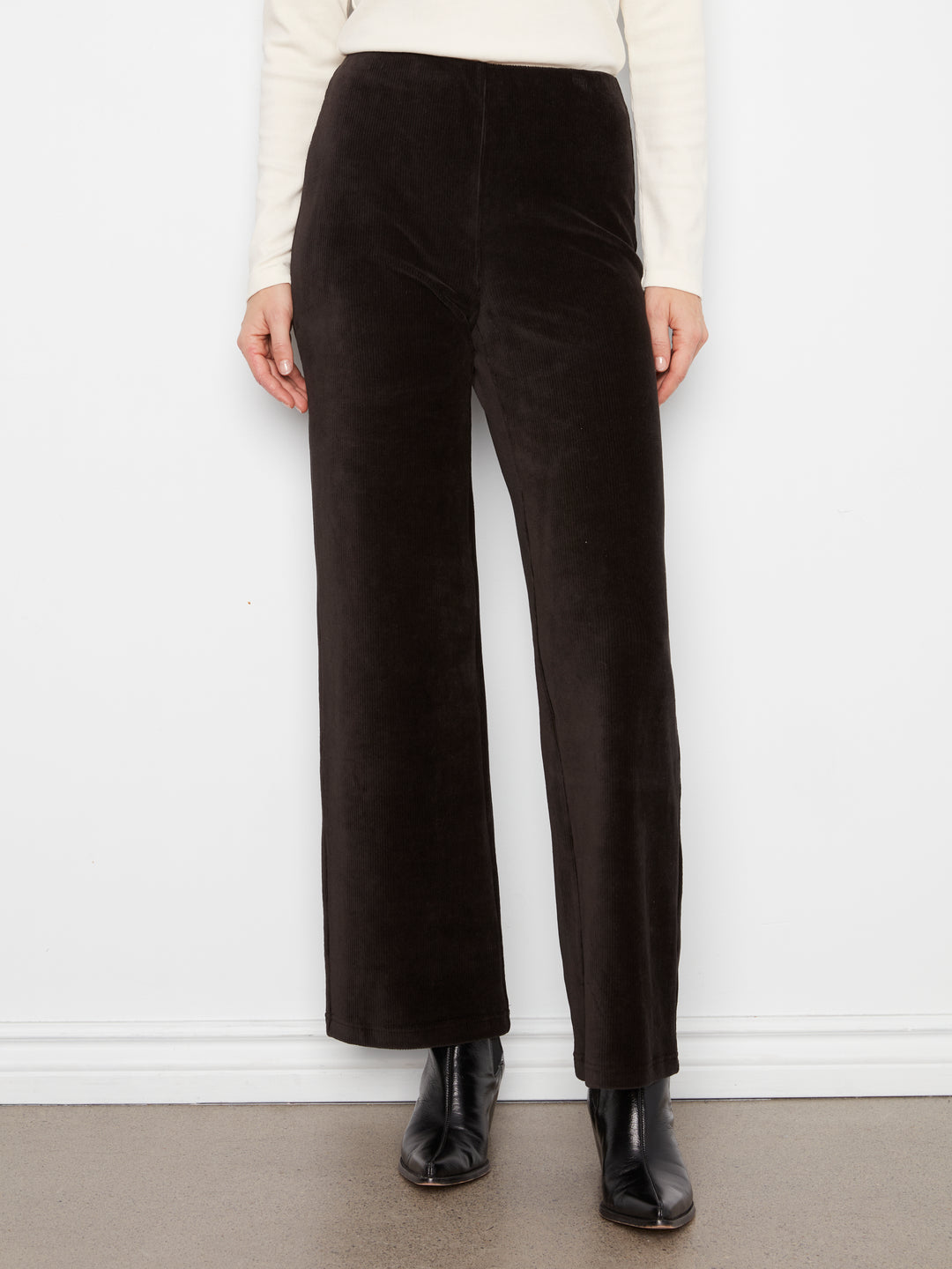 Pull-On Wide Leg Pant