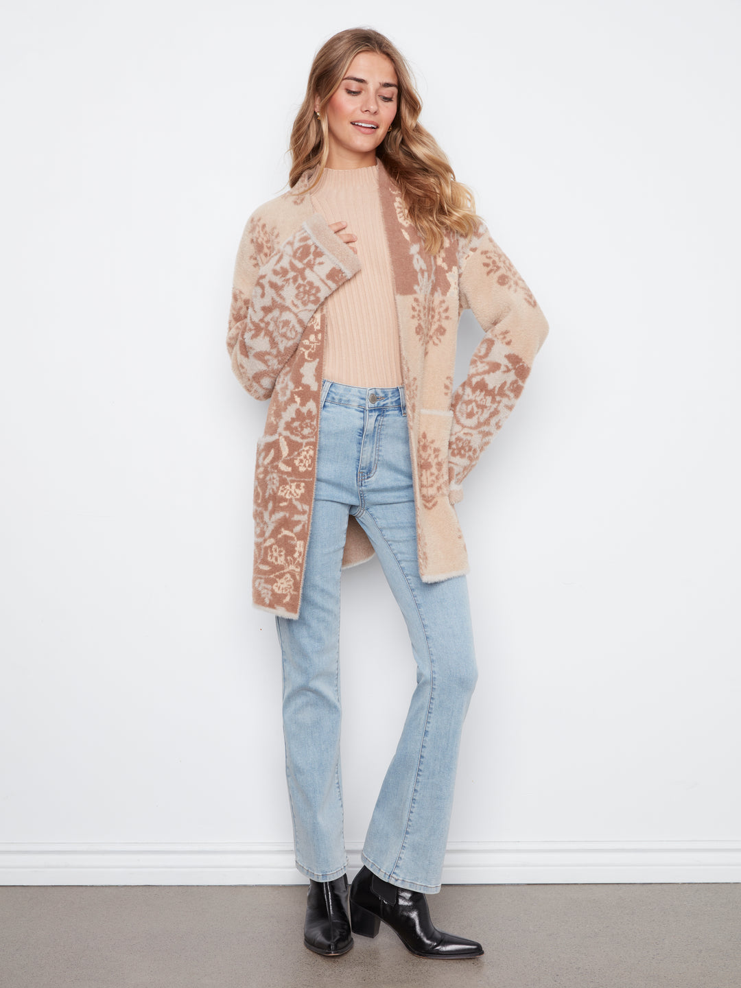 Wide sleeve Cardi With Patch Pocket