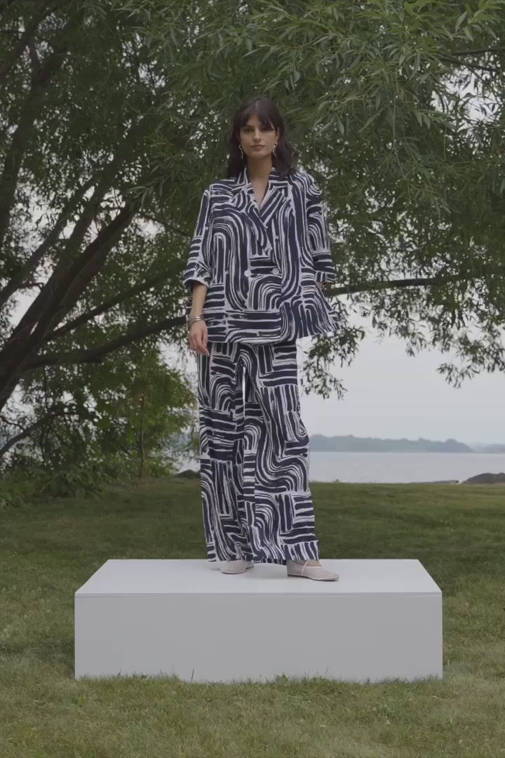 Seersucker Abstract Print Double-Breasted Blazer 262166