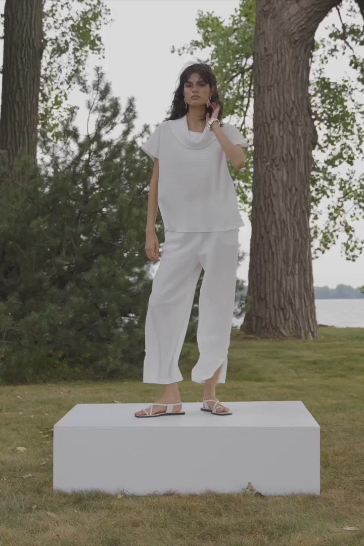 Textured Knit Pull-on Culotte Pants 262217